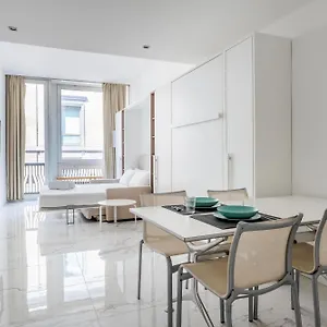 Cozy Modern Loft Few Steps From Duomo Apartment