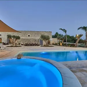 Casale Arezzo - Luxury With Pool & Jacuzzi - Marina Di , Ragusa Italia