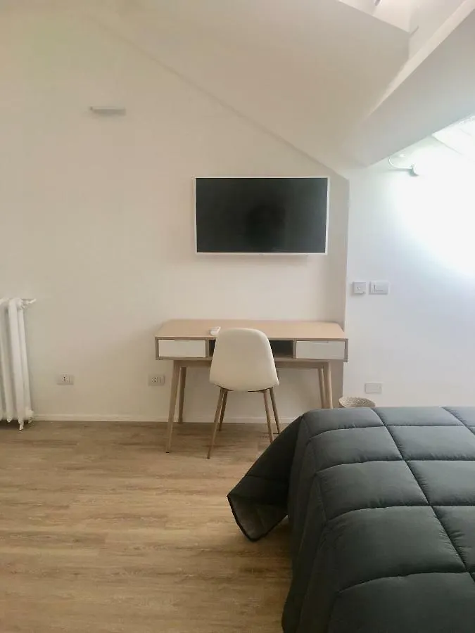 Corso Venezia Apartment Milan
